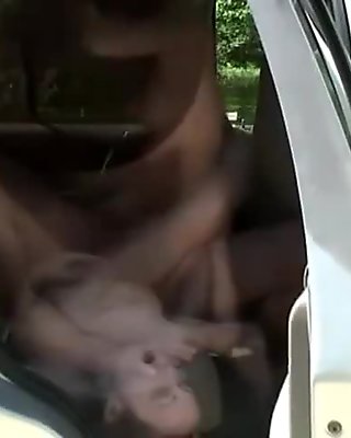 Mature I'd Like To Fuck gets rammed in the car